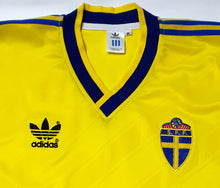 Load image into Gallery viewer, SWEDEN 1986 HOME VINTAGE JERSEY RETRO FOOTBALL SHIRT