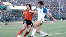Load image into Gallery viewer, SCOTLAND 1978 AWAY RED VINTAGE JERSEY RETRO FOOTBALL SHIRT