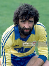 Load image into Gallery viewer, CHARLTON ATHLETIC 1981 AWAY RARE VINTAGE JERSEY RETRO FOOTBALL SHIRT