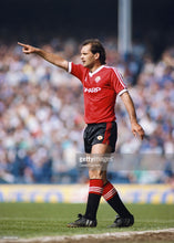 Load image into Gallery viewer, MANCHESTER UNITED 1983 FA CUP SHARP HOME VINTAGE JERSEY RETRO FOOTBALL SHIRT