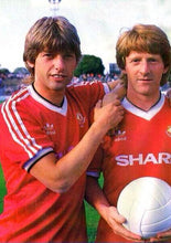 Load image into Gallery viewer, MANCHESTER UNITED 1983 FA CUP SHARP HOME VINTAGE JERSEY RETRO FOOTBALL SHIRT