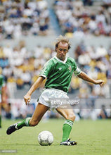 Load image into Gallery viewer, NORTHERN IRELAND 1986 HOME VINTAGE JERSEY RETRO FOOTBALL SHIRT