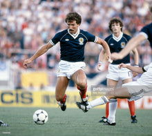 Load image into Gallery viewer, SCOTLAND 1982 WORLD CUP HOME RARE VINTAGE SOCCER JERSEY RETRO FOOTBALL SHIRT