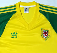 Load image into Gallery viewer, WALES 1982 AWAY YELLOW VINTAGE JERSEY RETRO FOOTBALL SHIRT
