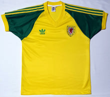 Load image into Gallery viewer, WALES 1982 AWAY YELLOW VINTAGE JERSEY RETRO FOOTBALL SHIRT
