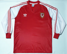 Load image into Gallery viewer, WALES 1982 HOME LONG SLEEVES VINTAGE JERSEY RETRO FOOTBALL SHIRT
