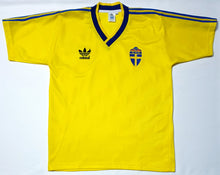 Load image into Gallery viewer, SWEDEN 1986 HOME VINTAGE JERSEY RETRO FOOTBALL SHIRT
