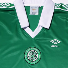 Load image into Gallery viewer, CELTIC 1979 AWAY EUROPEAN GREEN VINTAGE JERSEY RETRO FOOTBALL SHIRT
