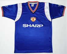 Load image into Gallery viewer, MANCHESTER UNITED 1984 AWAY BLUE VINTAGE JERSEY RETRO FOOTBALL SHIRT
