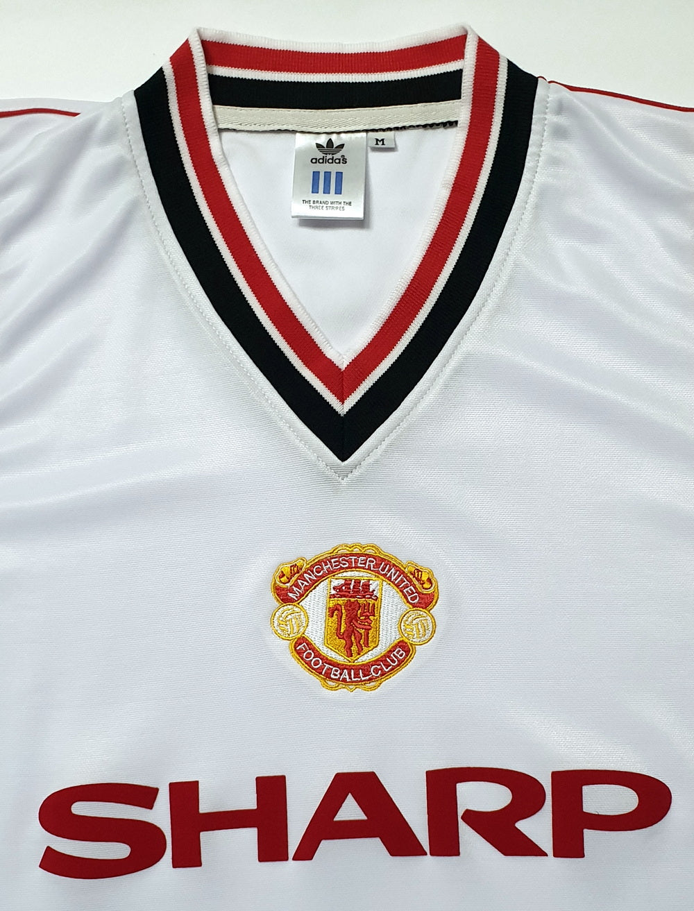 MANCHESTER UNITED 1984 AWAY WHITE VINTAGE JERSEY RETRO FOOTBALL