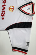 Load image into Gallery viewer, MANCHESTER UNITED 1984 AWAY WHITE VINTAGE JERSEY RETRO FOOTBALL SHIRT
