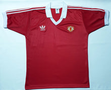 Load image into Gallery viewer, MANCHESTER UNITED 1980 HOME RARE VINTAGE SOCCER JERSEY RETRO FOOTBALL SHIRT
