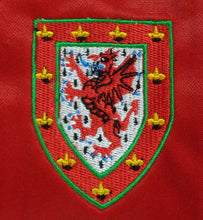 Load image into Gallery viewer, WALES 1983 HOME VINTAGE JERSEY RETRO FOOTBALL SHIRT
