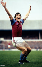 Load image into Gallery viewer, WEST HAM UNITED 1982 HOME VINTAGE JERSEY RETRO FOOTBALL SHIRT
