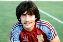 Load image into Gallery viewer, WEST HAM UNITED 1982 HOME VINTAGE JERSEY RETRO FOOTBALL SHIRT
