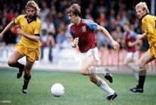 Load image into Gallery viewer, WEST HAM UNITED 1982 HOME VINTAGE JERSEY RETRO FOOTBALL SHIRT
